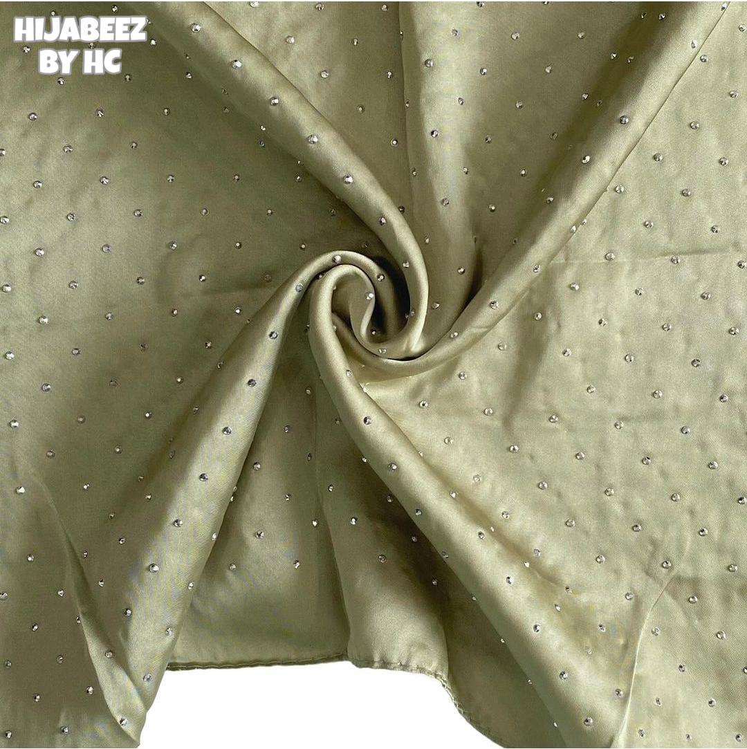 SLIK HIJAB WITH DIAMOND STONE ALL OVER